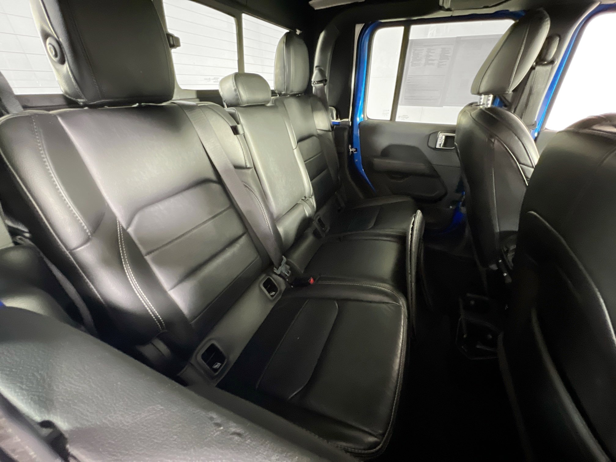 Used 2021 Jeep Gladiator Overland w/ Popular Equipment Package image 25