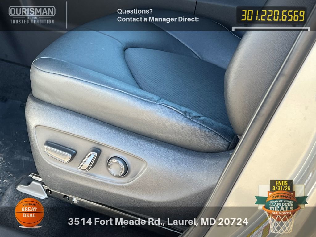 Used 2025 Toyota Grand Highlander AWD image 8