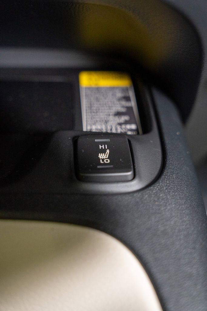 Used 2025 Toyota Corolla XLE image 16