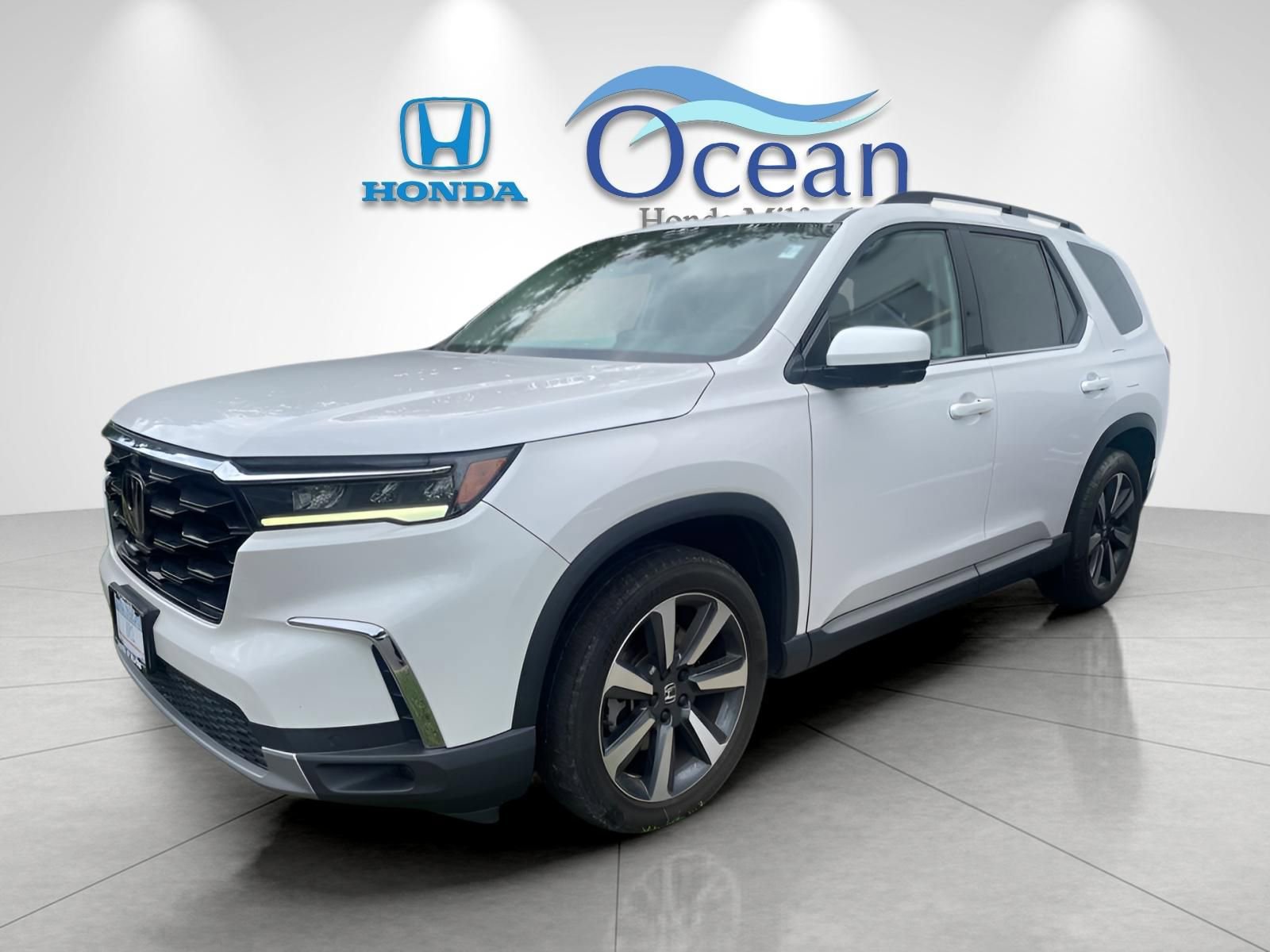 Used 2023 Honda Pilot Elite