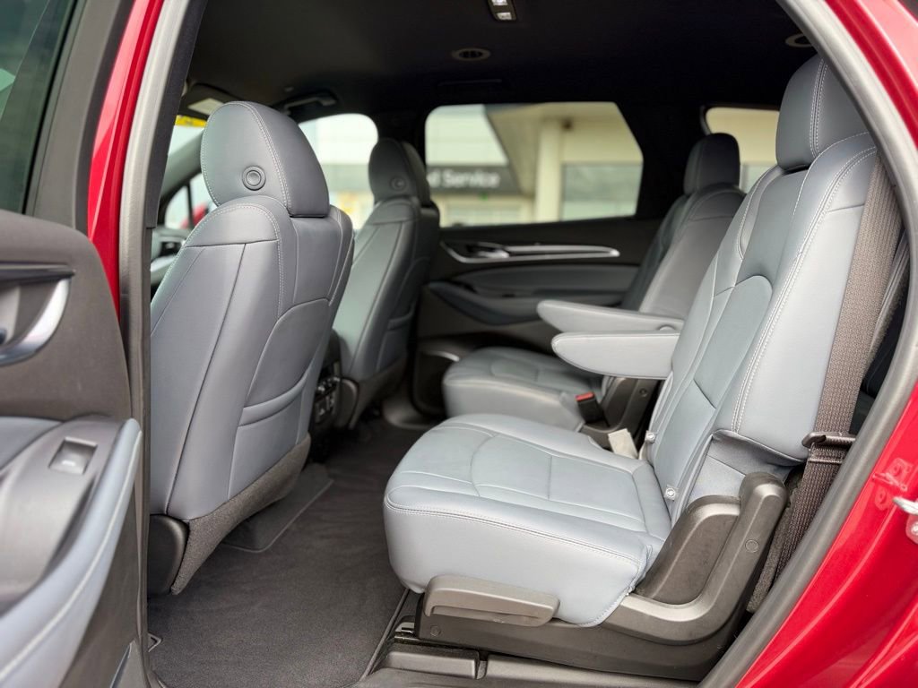 Used 2022 Buick Enclave Premium w/ Surround and Sites Package FWD image 10