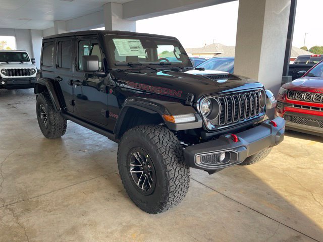 New 2027 Jeep Wrangler Unlimited Rubicon AWD/4WD image 3