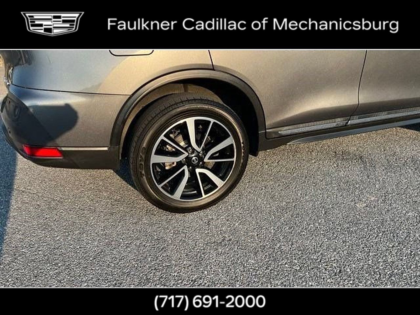 Used 2020 Nissan Rogue SL AWD/4WD image 34