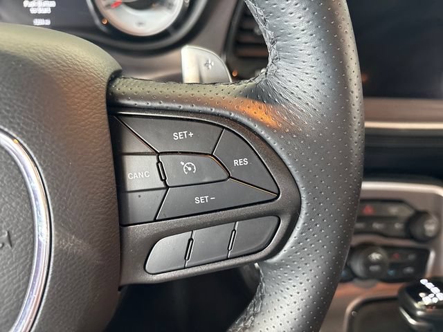 Used 2022 Dodge Challenger R/T Scat Pack RWD image 11