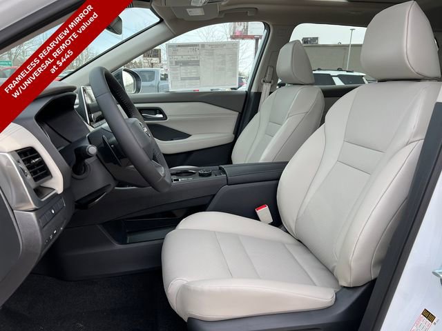 New 2026 Nissan Rogue SV image 4