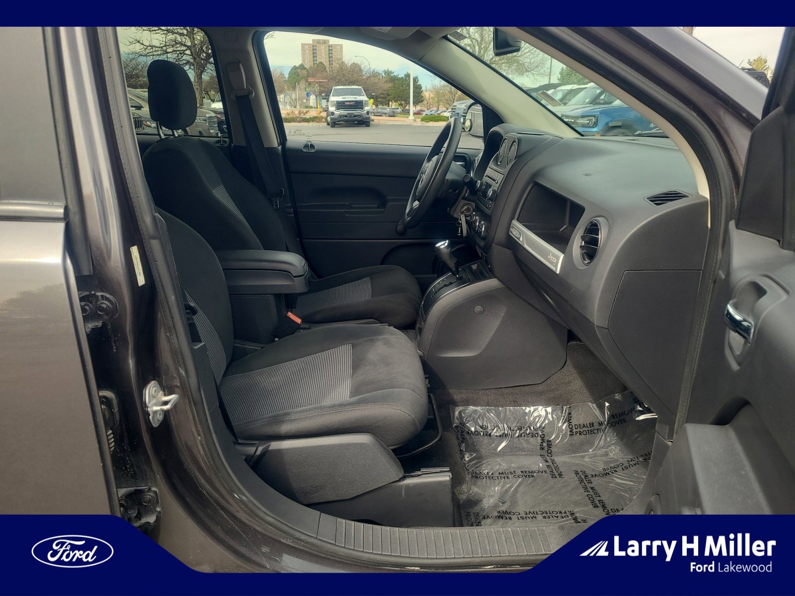 Used 2017 Jeep Compass Sport image 19