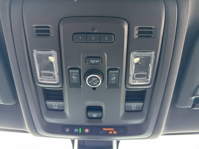 Used 2021 GMC Yukon SLT w/ SLT Premium Package RWD image 25