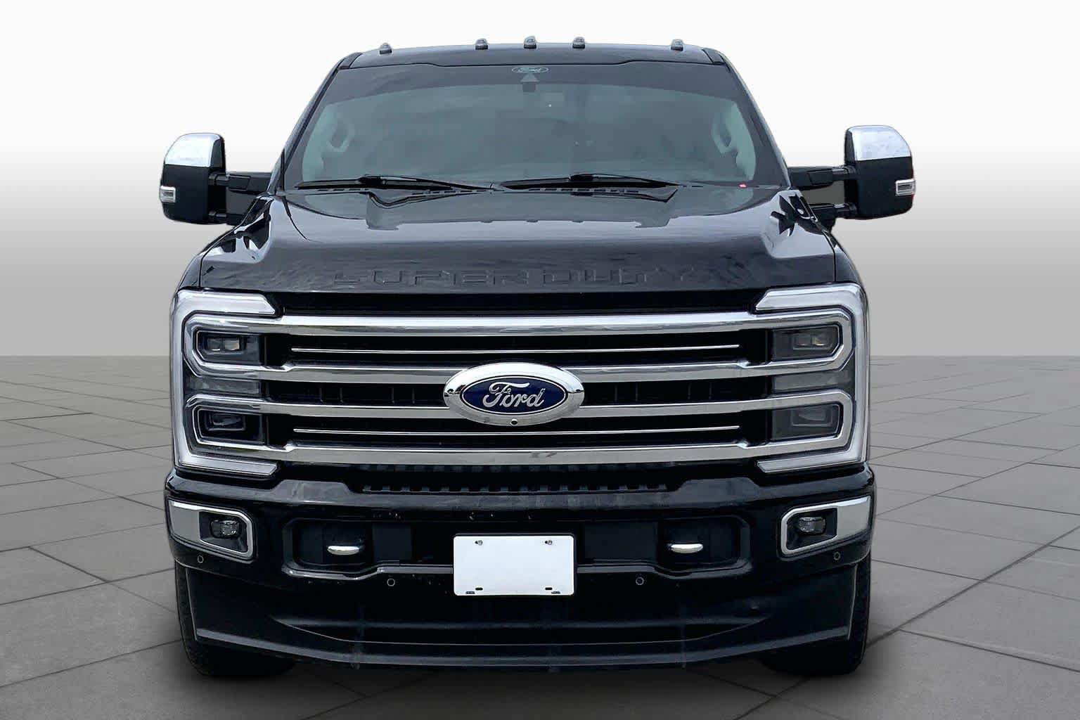 Used 2024 Ford F250 Limited AWD/4WD image 4