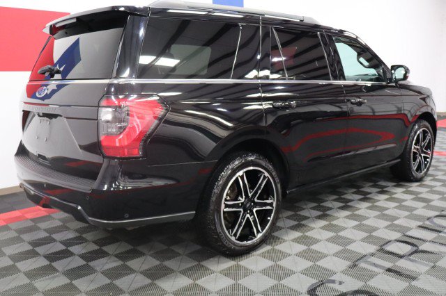 Used 2020 Ford Expedition Limited w/ Equipment Group 303A AWD/4WD image 18