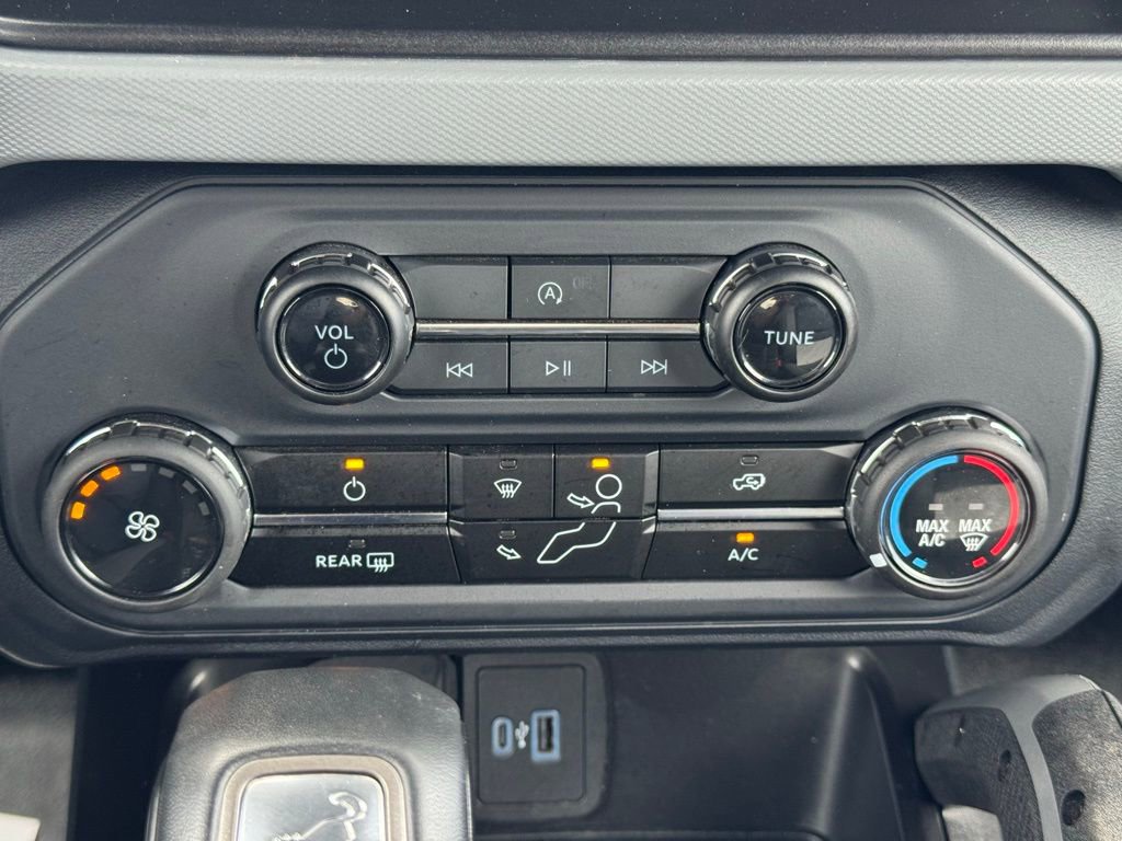 Used 2023 Ford Bronco Big Bend image 46