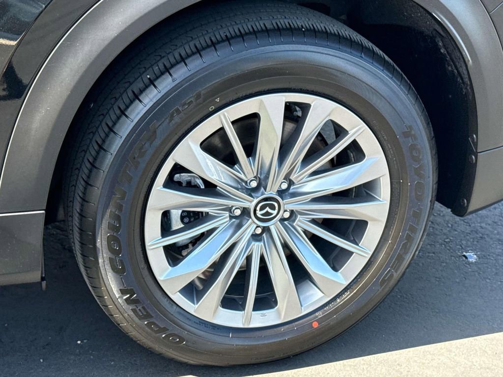 Certified 2025 MAZDA CX-90 3.3 Turbo w/ Select Package image 32