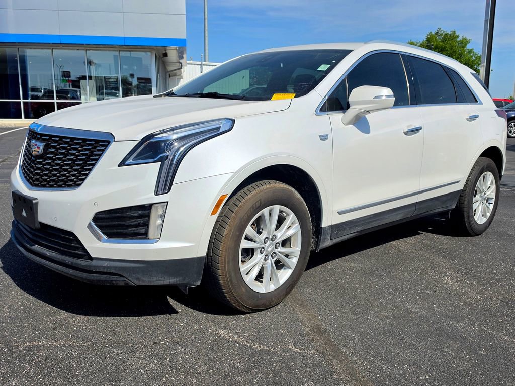 Used 2022 Cadillac XT5 Luxury FWD image 2