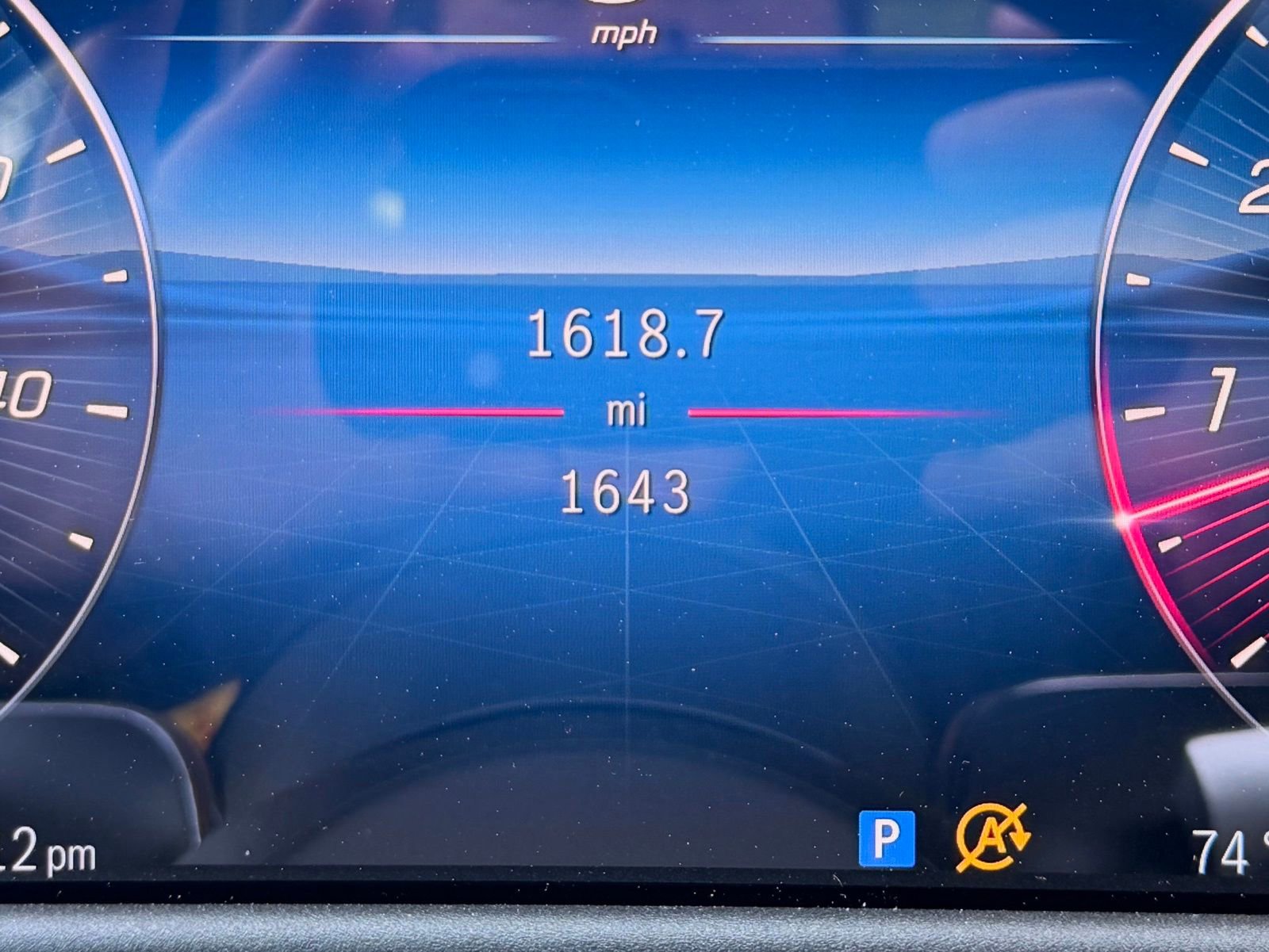 Used 2025 Mercedes-Benz E 350 Sedan image 25