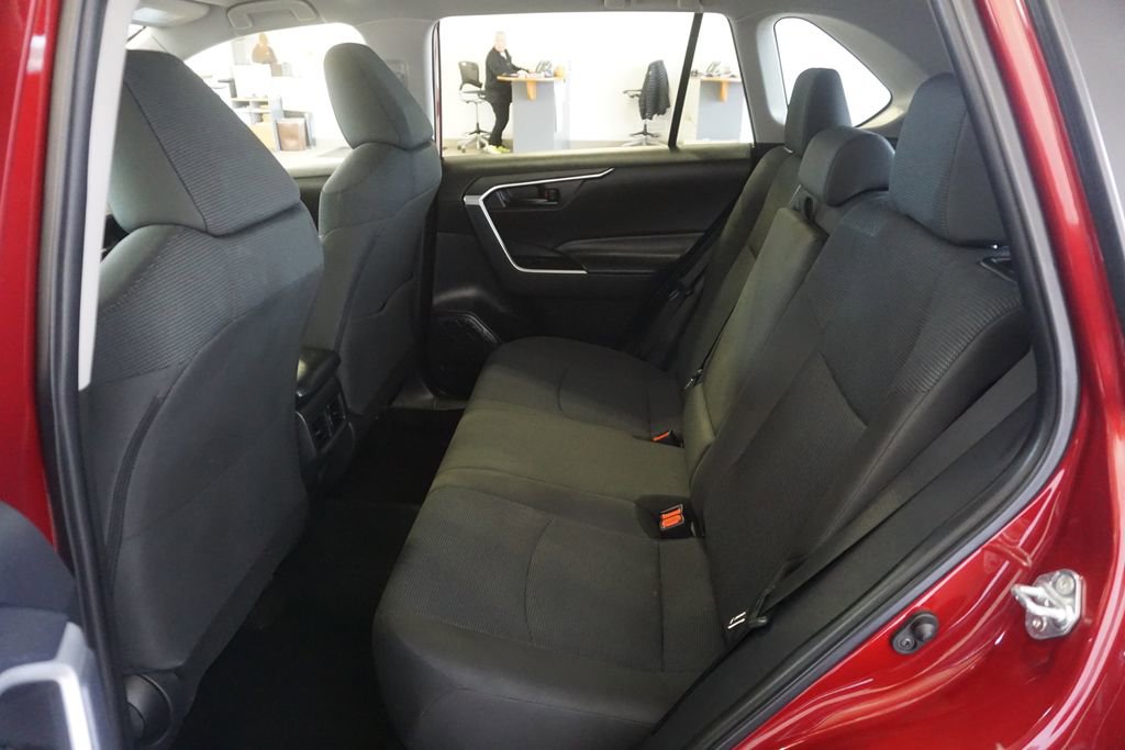 Certified 2023 Toyota RAV4 LE image 18