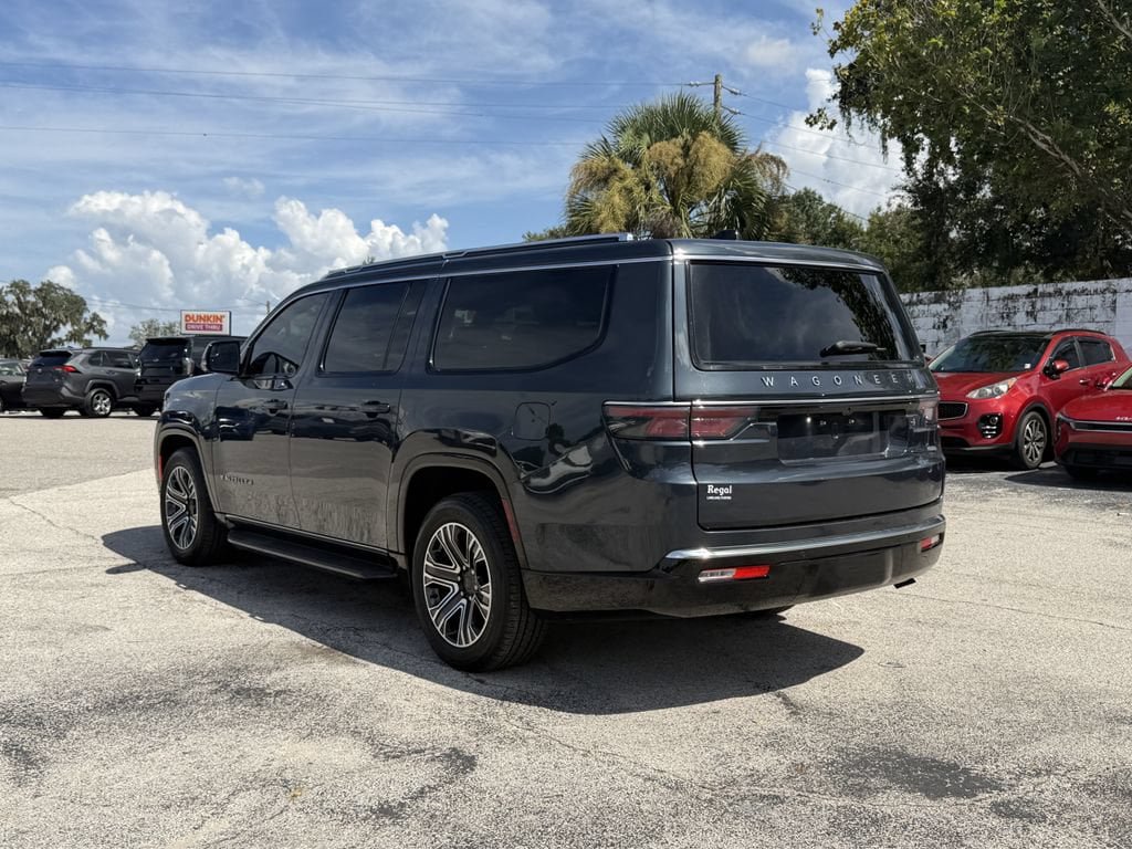 Used 2024 Jeep Wagoneer L 2WD w/ Premium Group I image 6