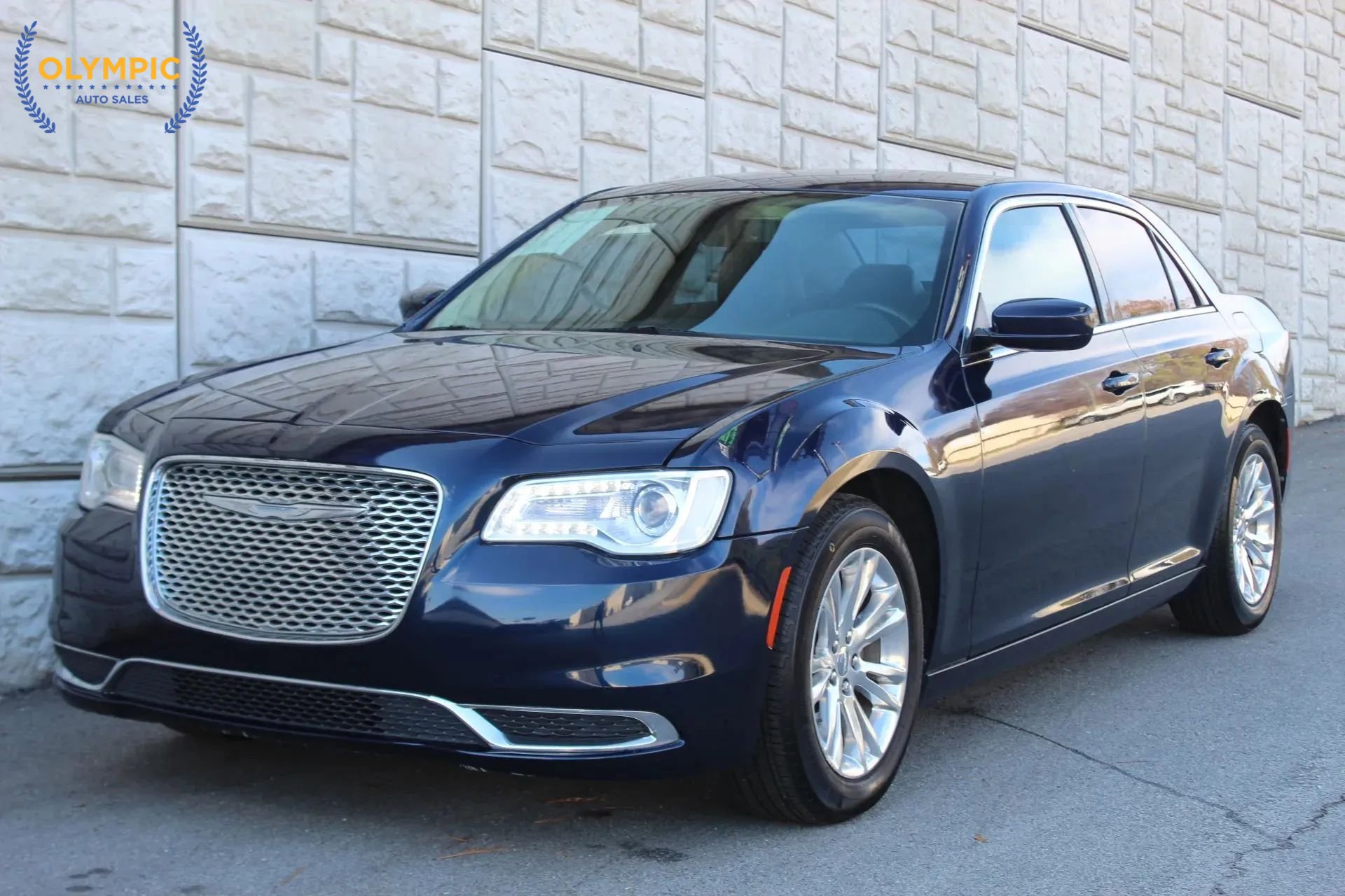 Used 2017 Chrysler 300 Limited