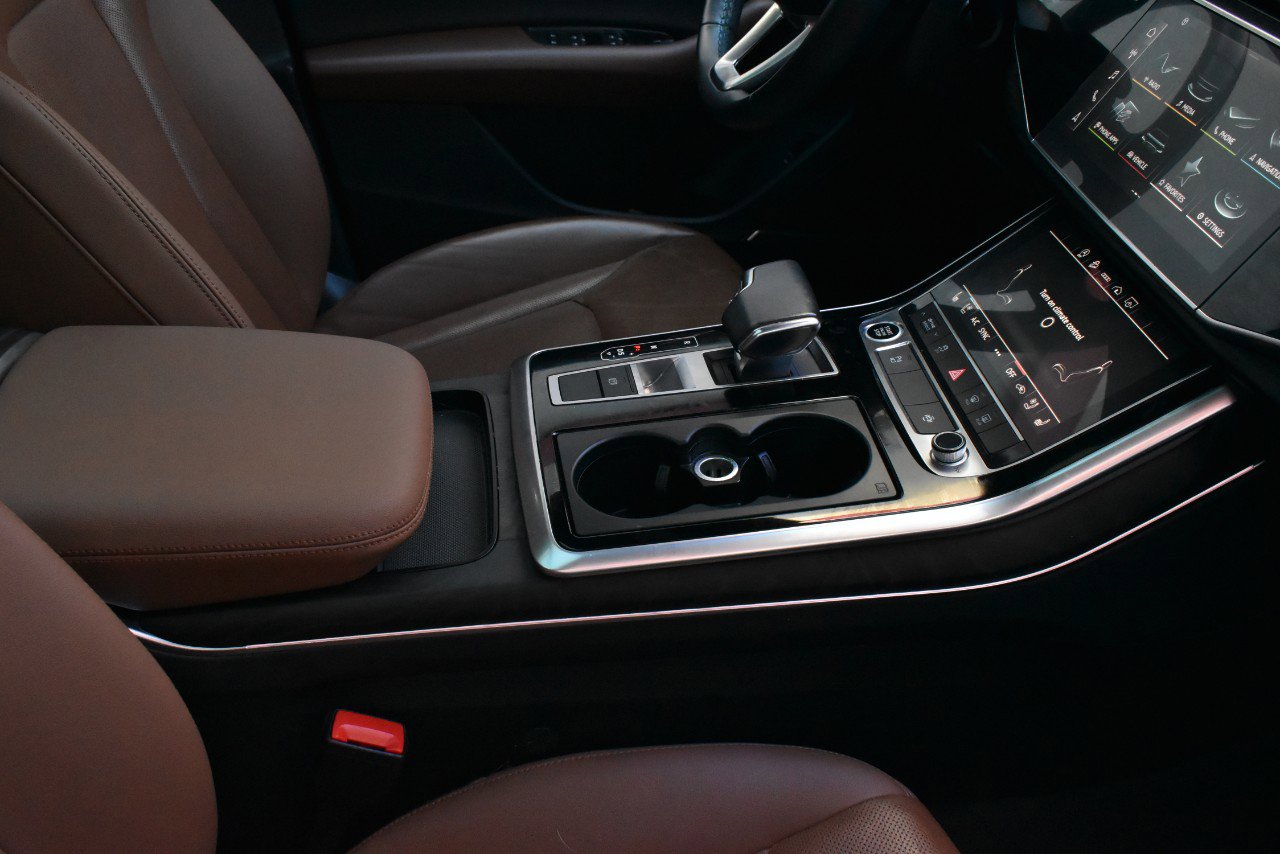 Used 2021 Audi Q8 Premium Plus image 24