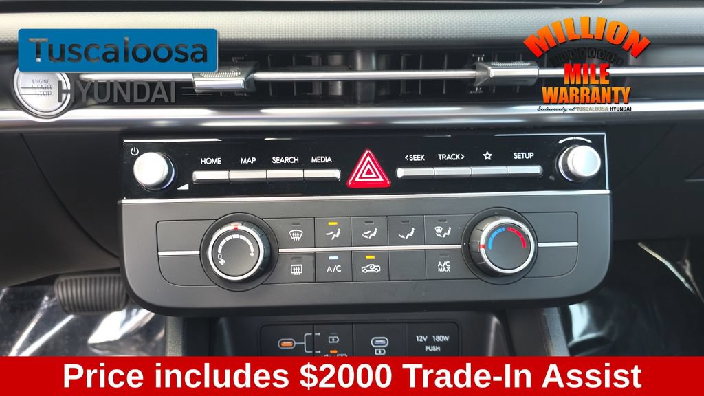 Used 2025 Hyundai Santa Cruz SE FWD image 21