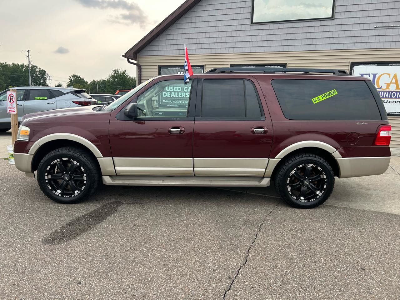 Used 2010 Ford Expedition EL 4WD image 8