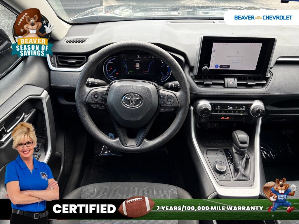 Used 2024 Toyota RAV4 AWD Hybrid image 16