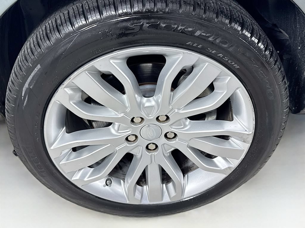 Used 2016 Land Rover LR4 HSE AWD/4WD image 39
