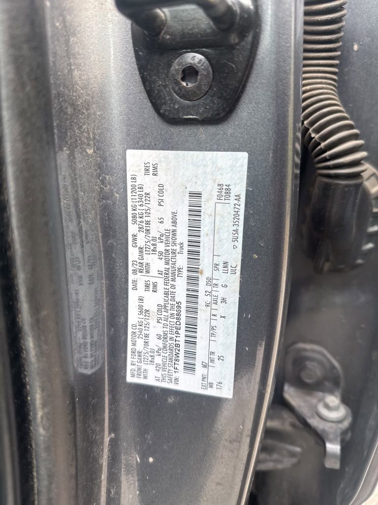 Used 2023 Ford F250 XLT w/ XLT Premium Package image 12