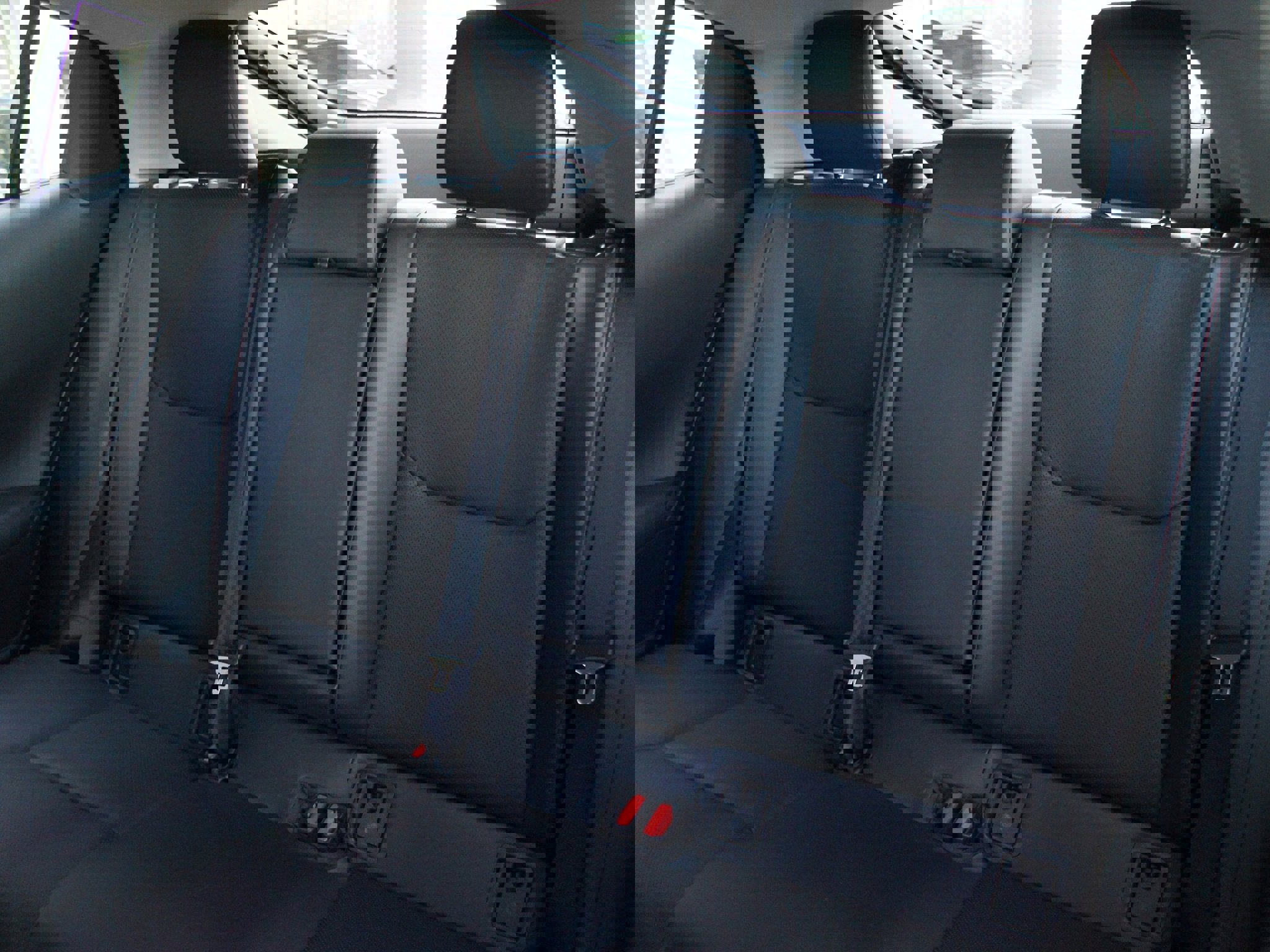 New 2026 Toyota Prius Plug-In Hybrid FWD image 8