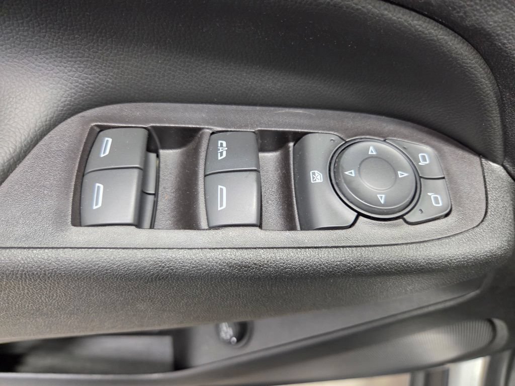Used 2018 Chevrolet Equinox LT AWD/4WD image 24