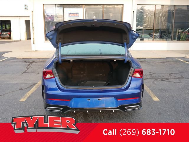Used 2022 Kia K5 GT-Line w/ GT-Line Awd Premium Package image 16