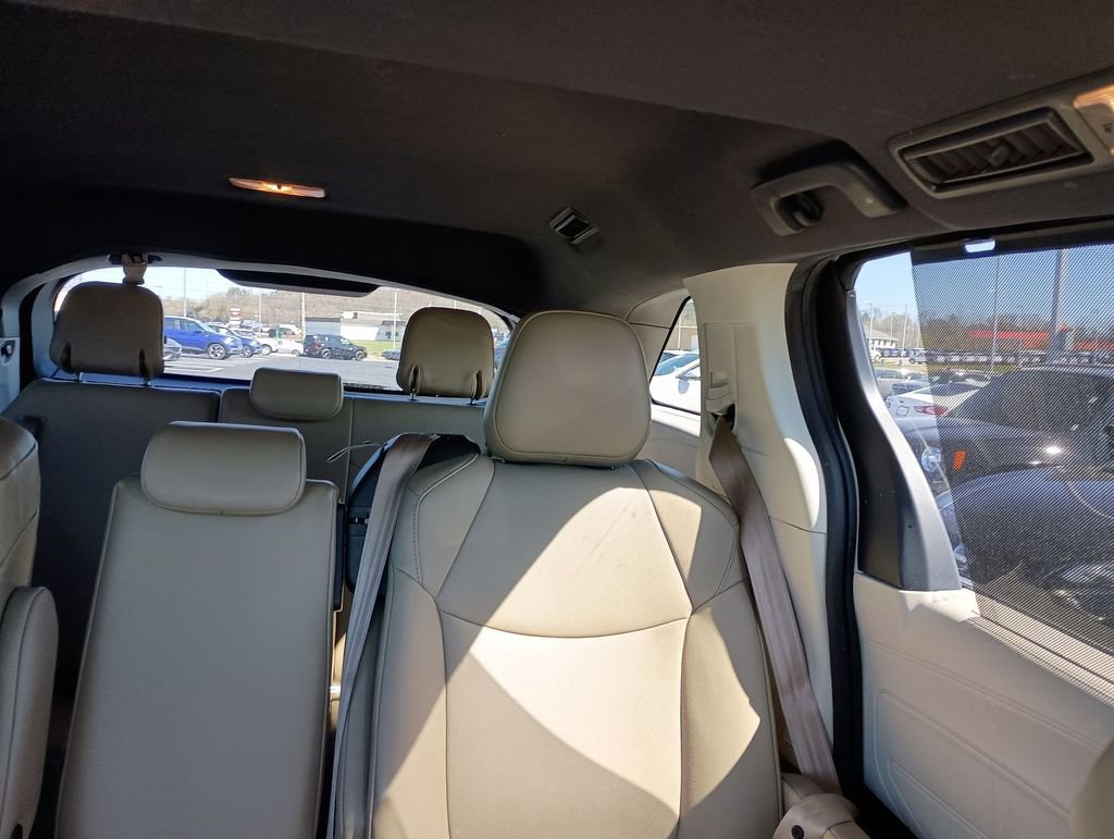Used 2021 Toyota Sienna XLE image 14