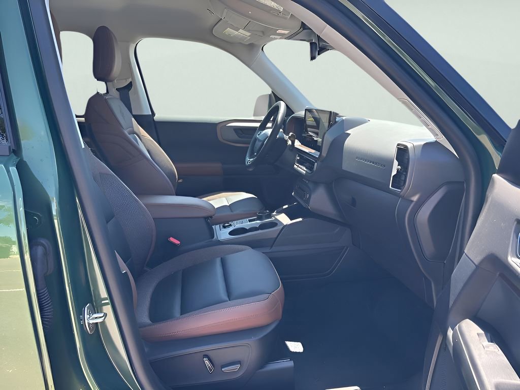 Used 2025 Ford Bronco Sport Outer Banks w/ Outer Banks Tech Package+ image 8