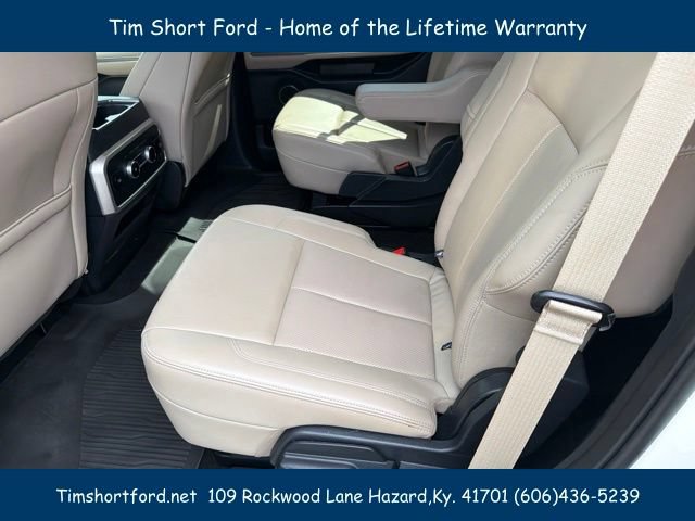 Used 2024 Ford Expedition XLT RWD image 9