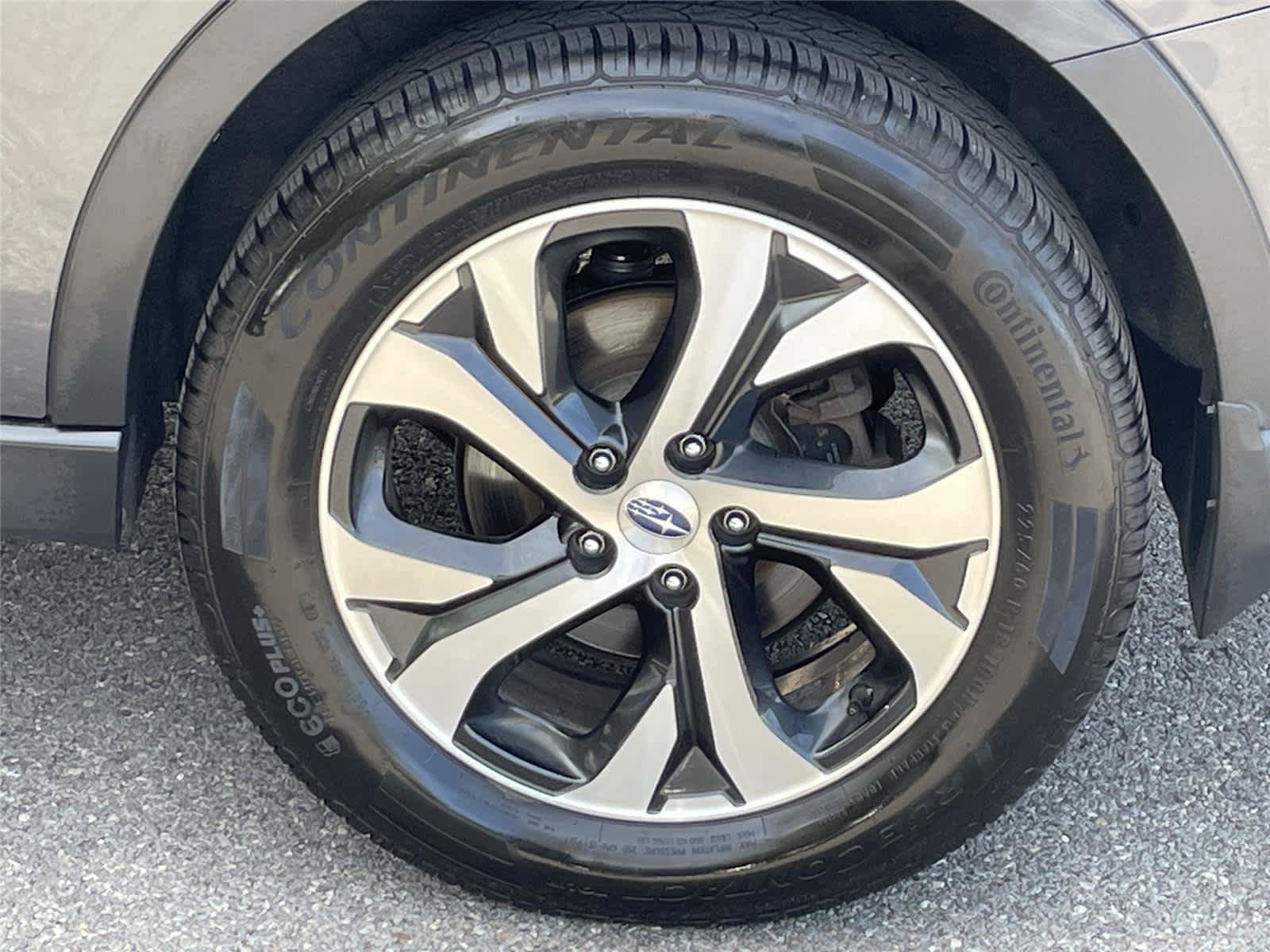 Used 2020 Subaru Outback Touring w/ Popular Package #2 AWD/4WD image 11