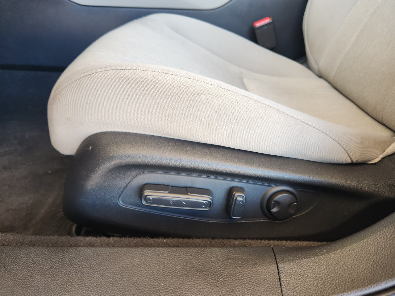 Used 2024 Honda Accord EX image 23