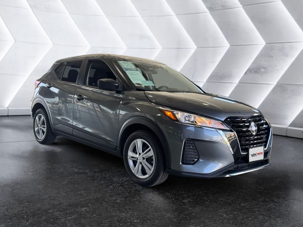 Used 2025 Nissan Kicks Play S