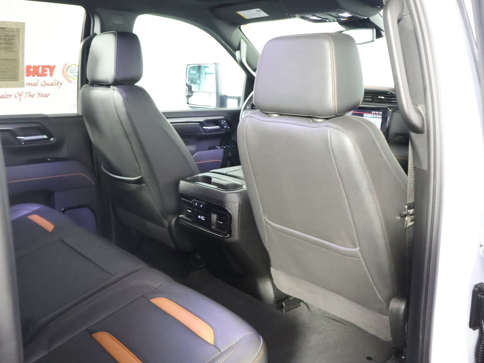 Used 2025 GMC Sierra 2500 AT4 AWD/4WD image 55