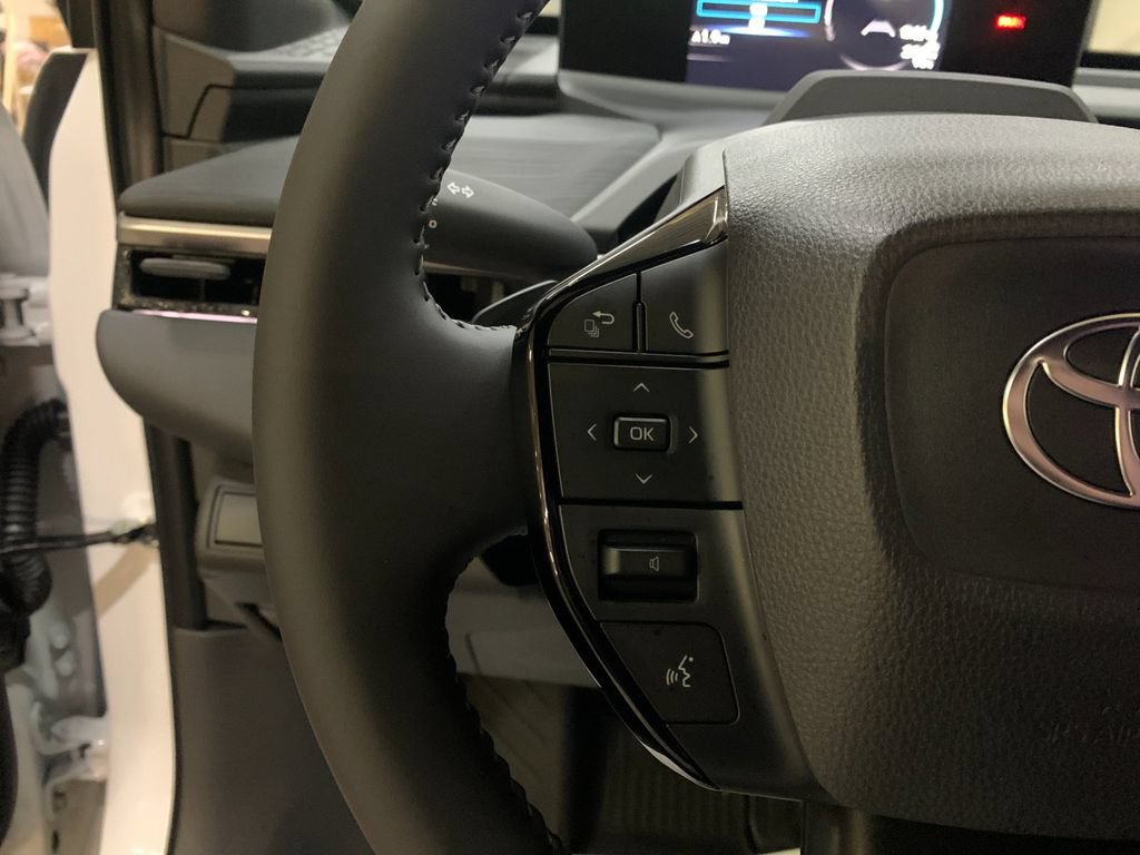 New 2026 Toyota C-HR AWD/4WD image 27