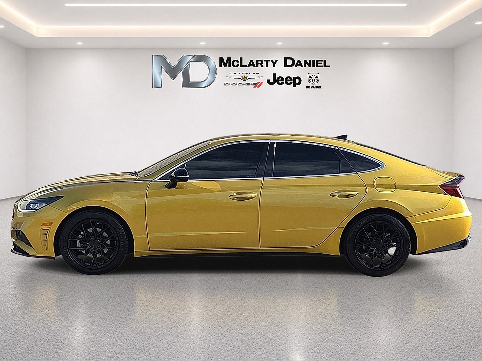Used 2020 Hyundai Sonata SEL Plus FWD image 3