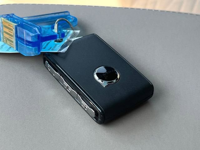 Used 2026 Volvo XC60 B5 Plus w/ Protection Package Premier image 36