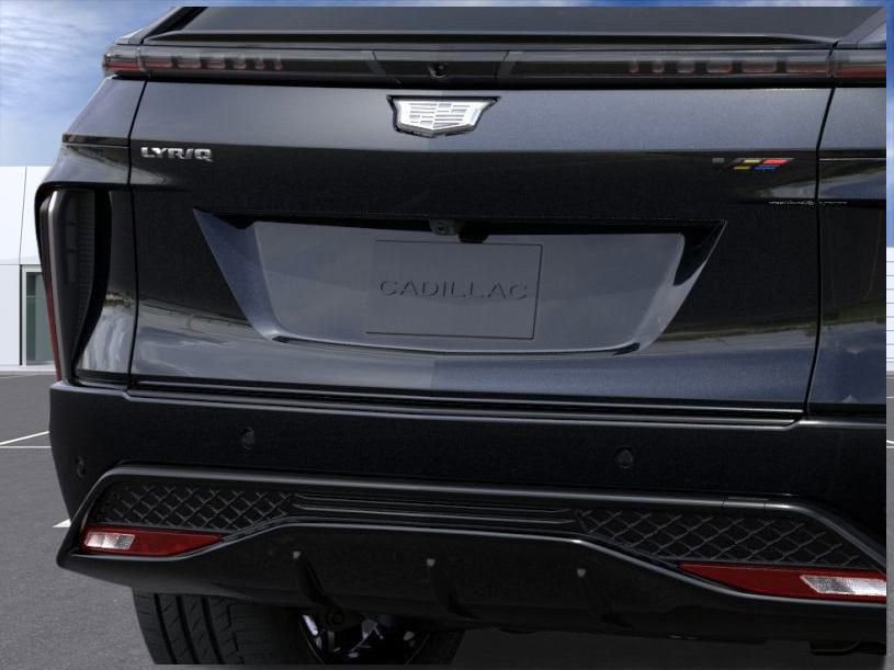 New 2026 Cadillac Lyriq V w/ LPO, Onyx Lite Package AWD/4WD image 14