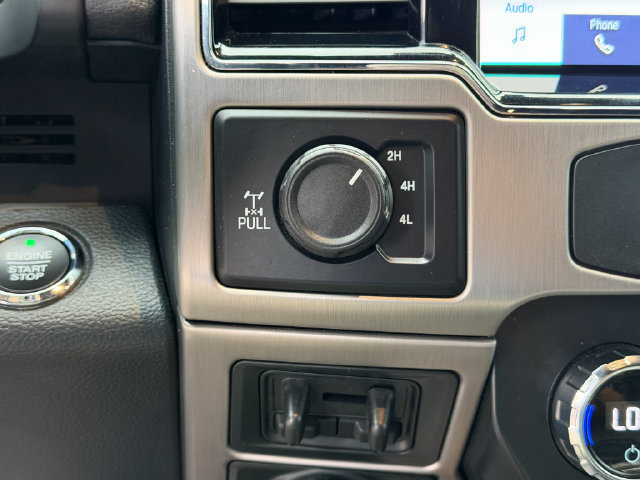 Used 2022 Ford F250 Platinum w/ Tremor Off-Road Package AWD/4WD image 13