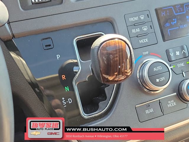 Used 2020 Toyota Sienna Limited Premium image 31