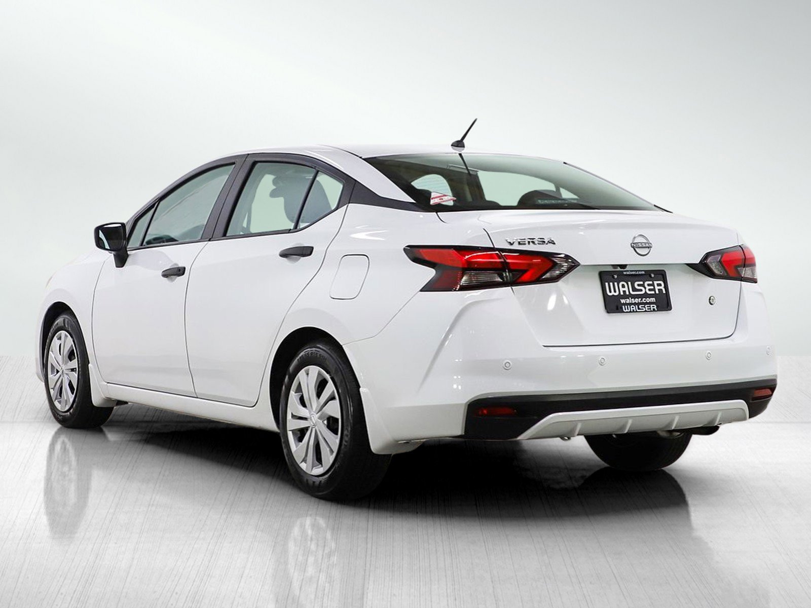 Used 2024 Nissan Versa S w/ Trunk Package image 3