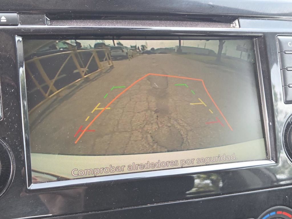 Used 2022 Nissan Rogue Sport S FWD image 6
