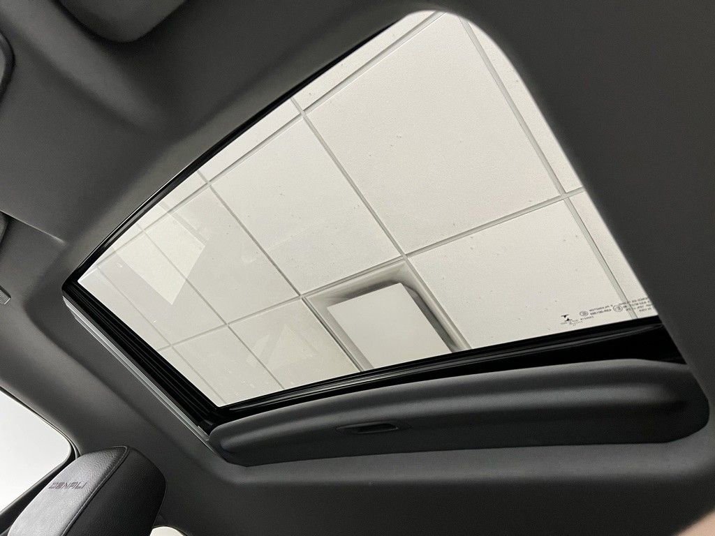 Used 2020 GMC Sierra 3500 Denali w/ Denali Ultimate Package AWD/4WD image 45