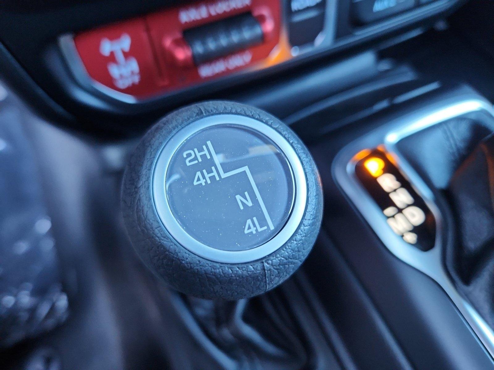 New 2025 Jeep Gladiator Mojave AWD/4WD image 32