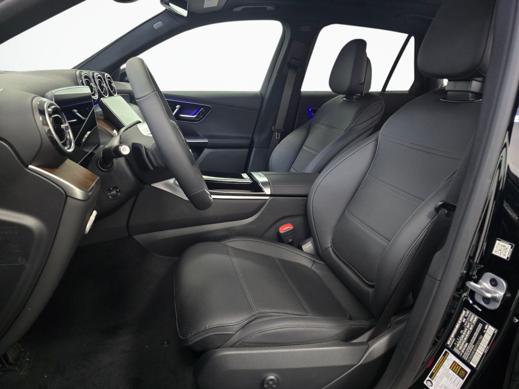 New 2026 Mercedes-Benz GLC 300 4MATIC image 12