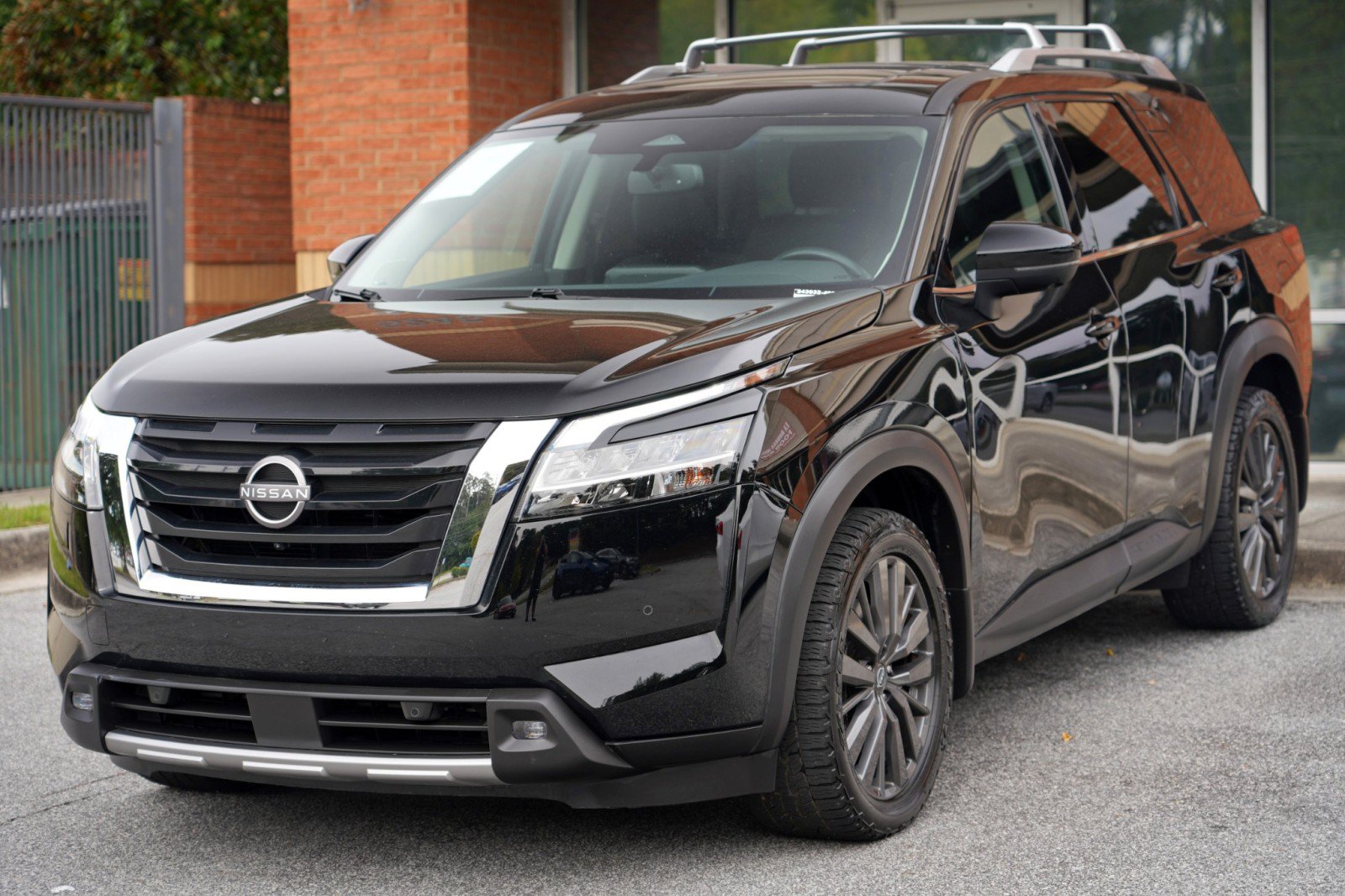 Used 2022 Nissan Pathfinder SL w/ SL Premium Package FWD image 46