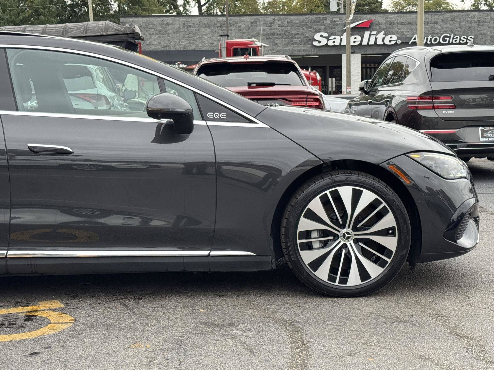 Used 2024 Mercedes-Benz EQE 350+ Sedan w/ Driver Assistance Package image 10