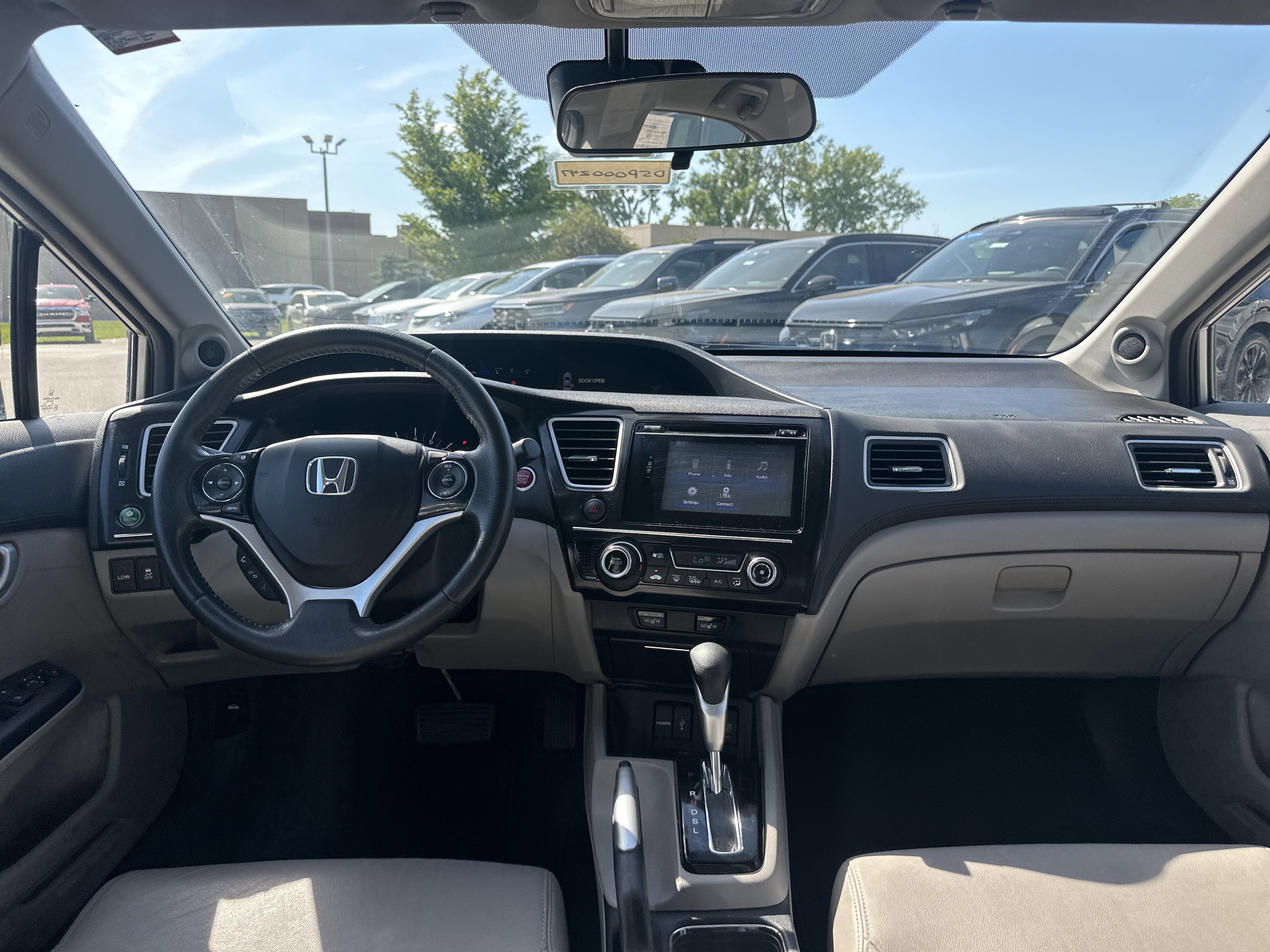 Used 2015 Honda Civic Hybrid Sedan image 16